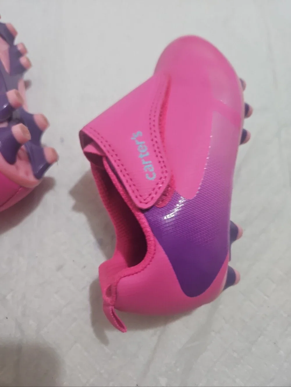 Carters Kids Fica Sports Cleats Slip-On Active Shoes in  Pink Sz 7